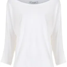 Футболка с открытыми плечами