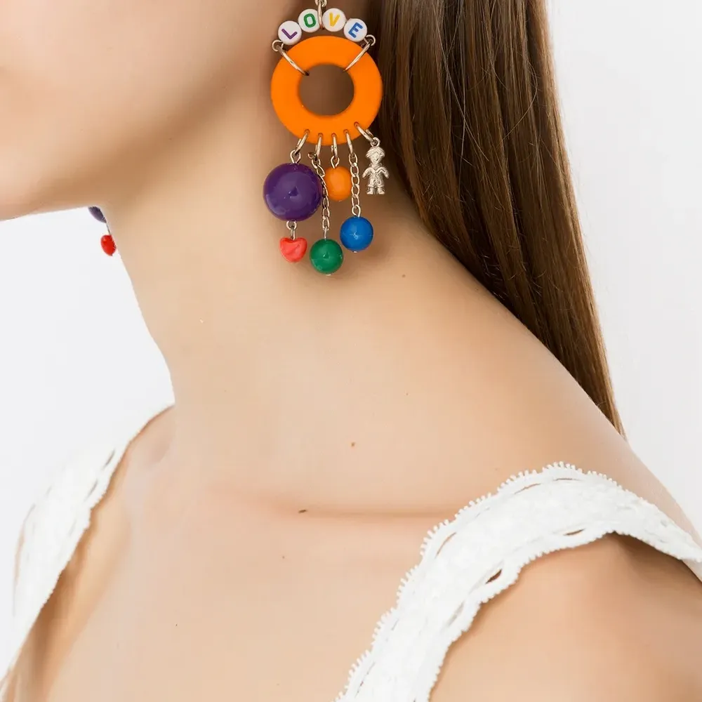 Серьги-подвески Love с бусинами