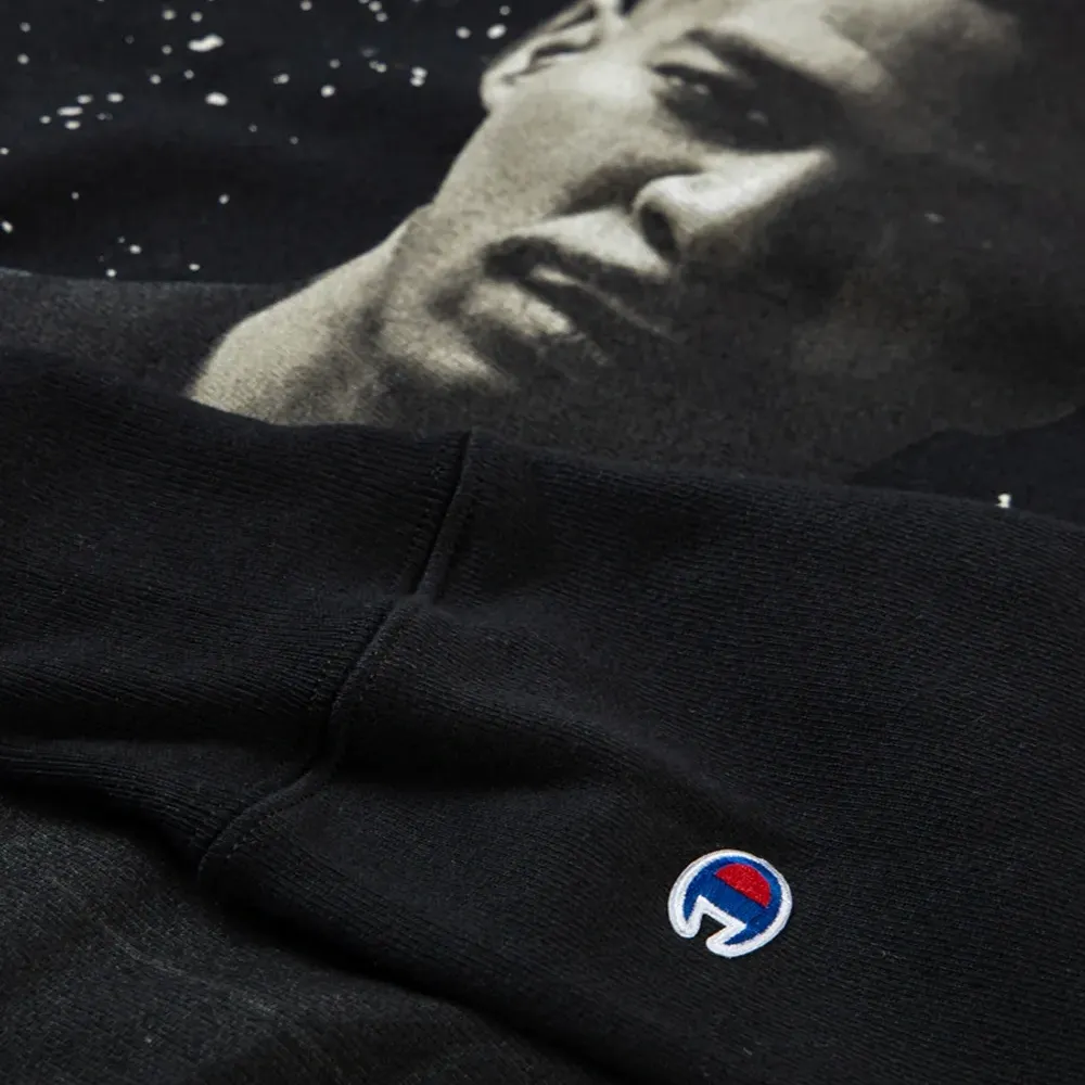 Толстовка Photo Galaxy из коллаборации с Champion