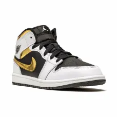 Кроссовки Jordan 1