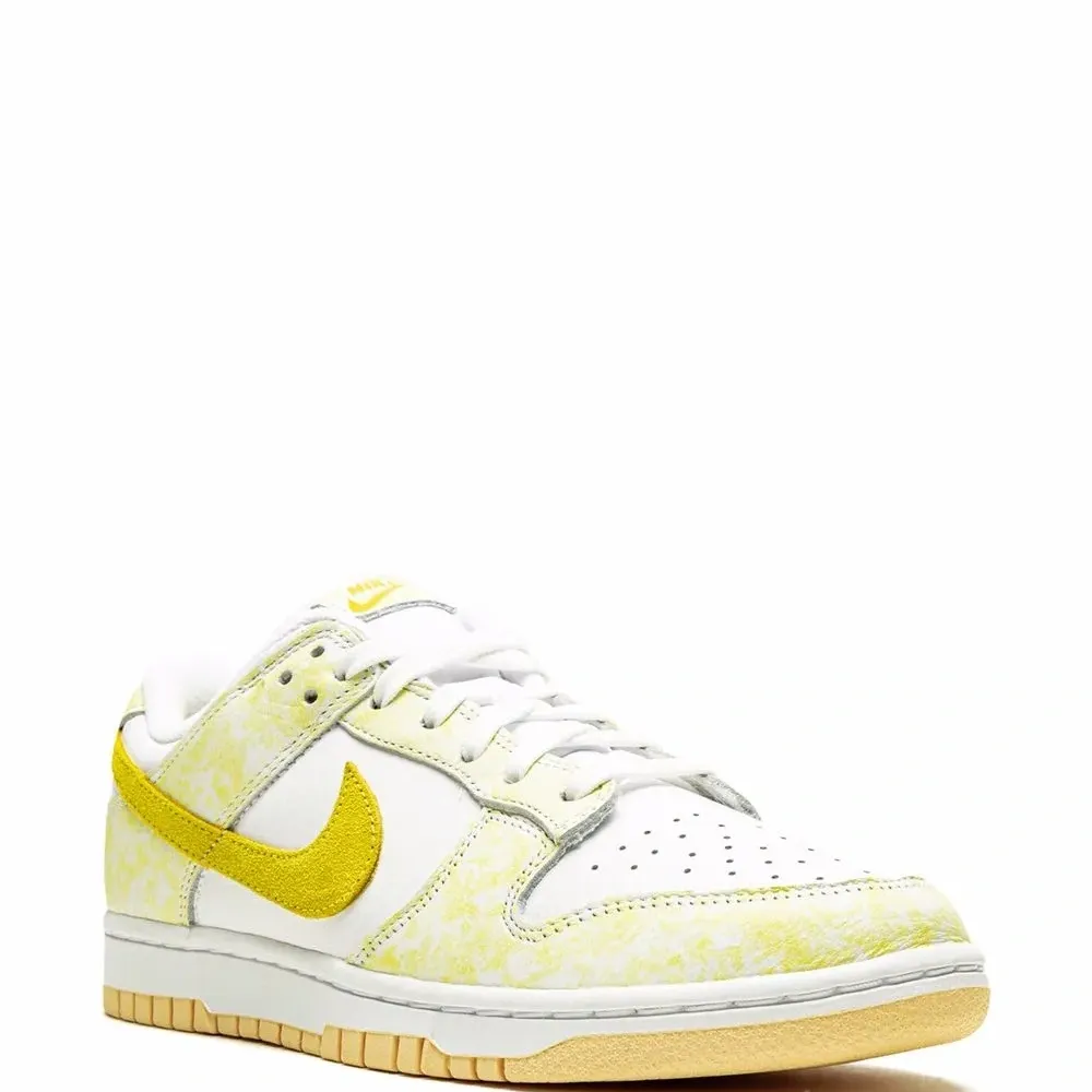 Кроссовки Dunk Low Yellow Strike
