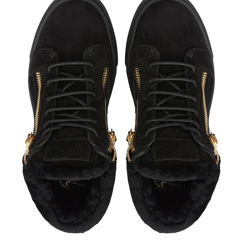 Высокие кеды Kriss