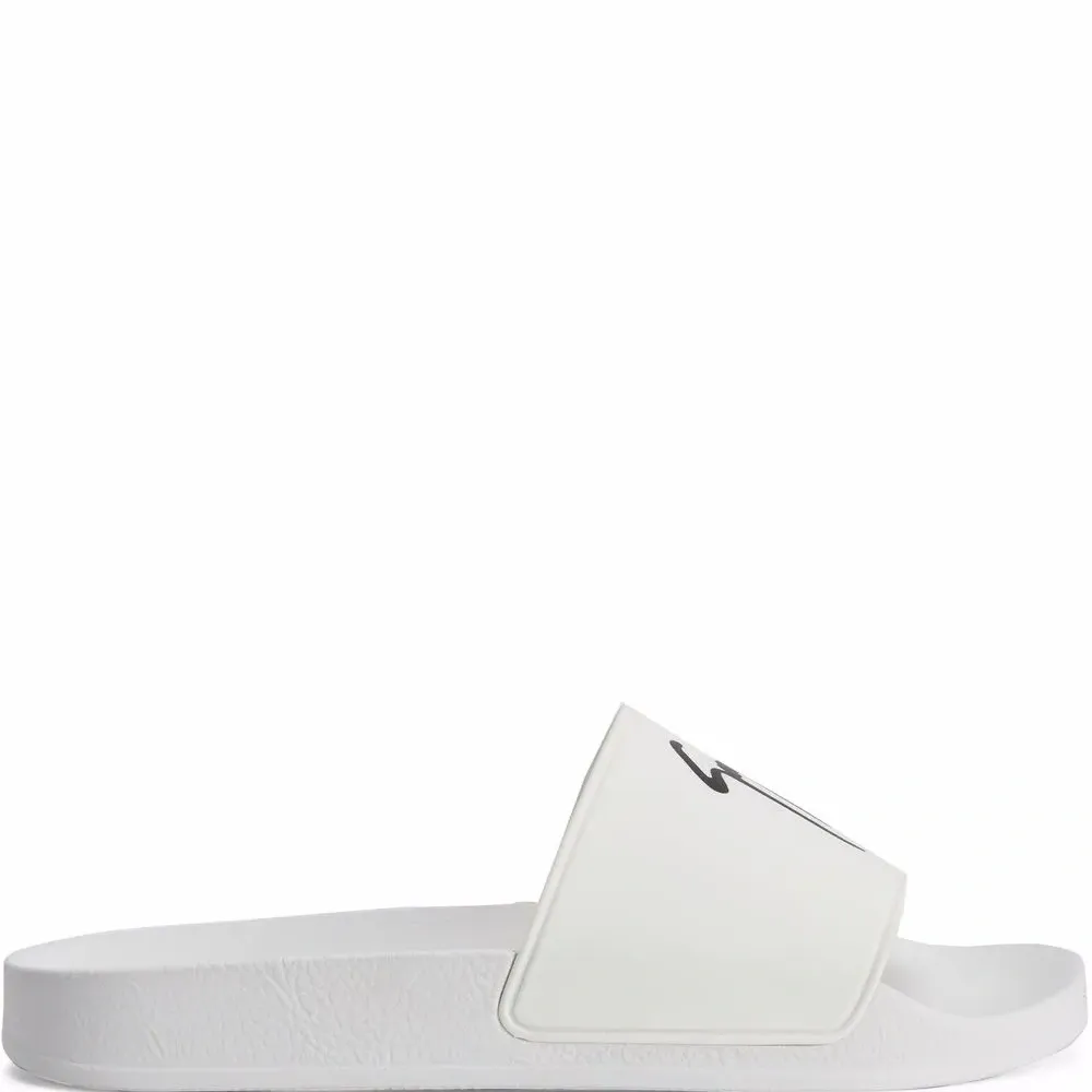 Шлепанцы Brett