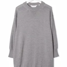 платье с логотипом