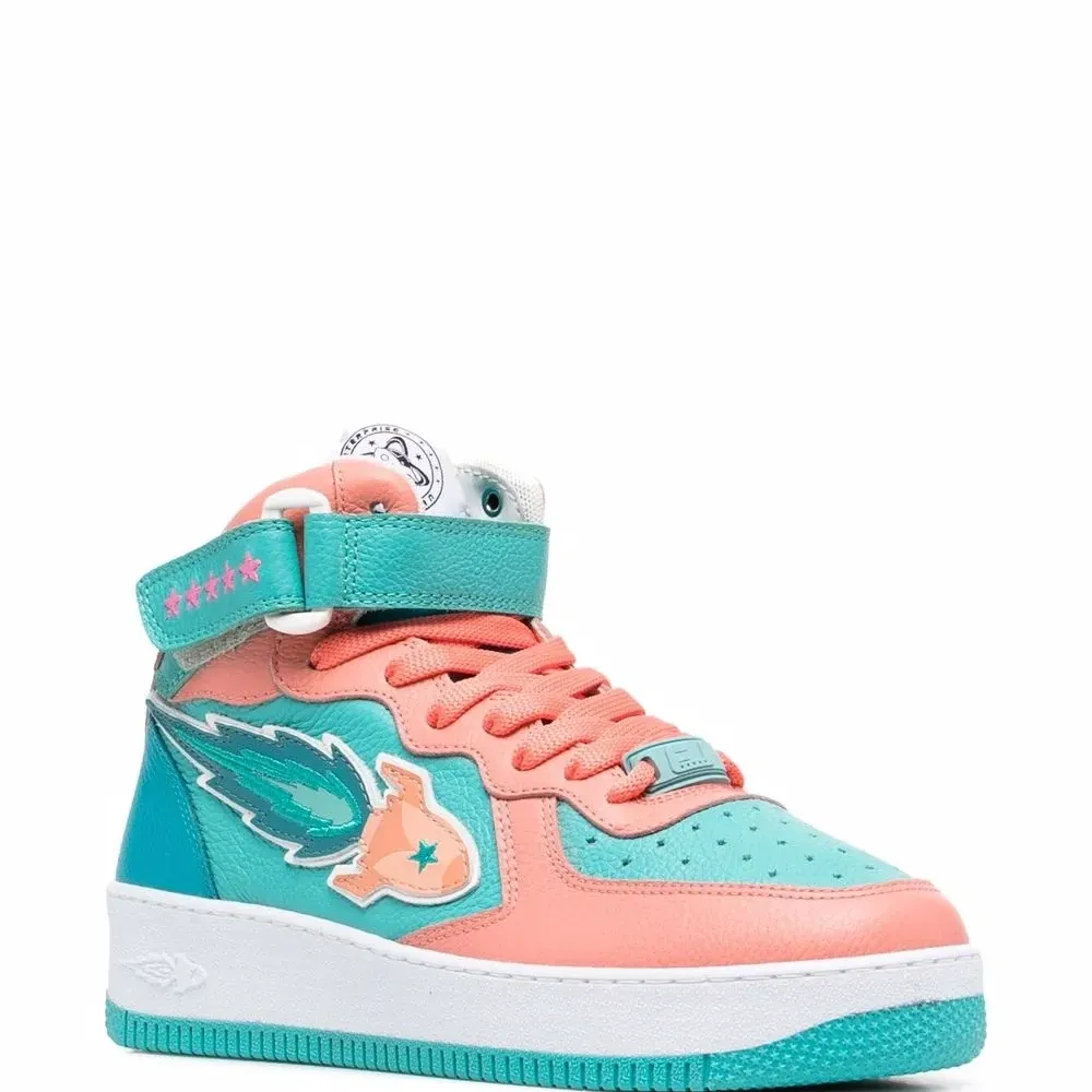 высокие кроссовки Rocket