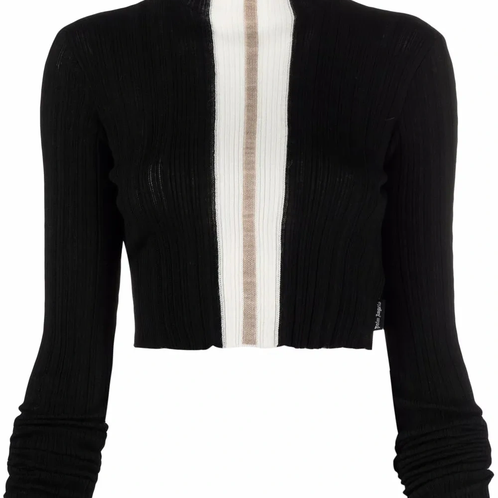 укороченный джемпер с высоким воротником