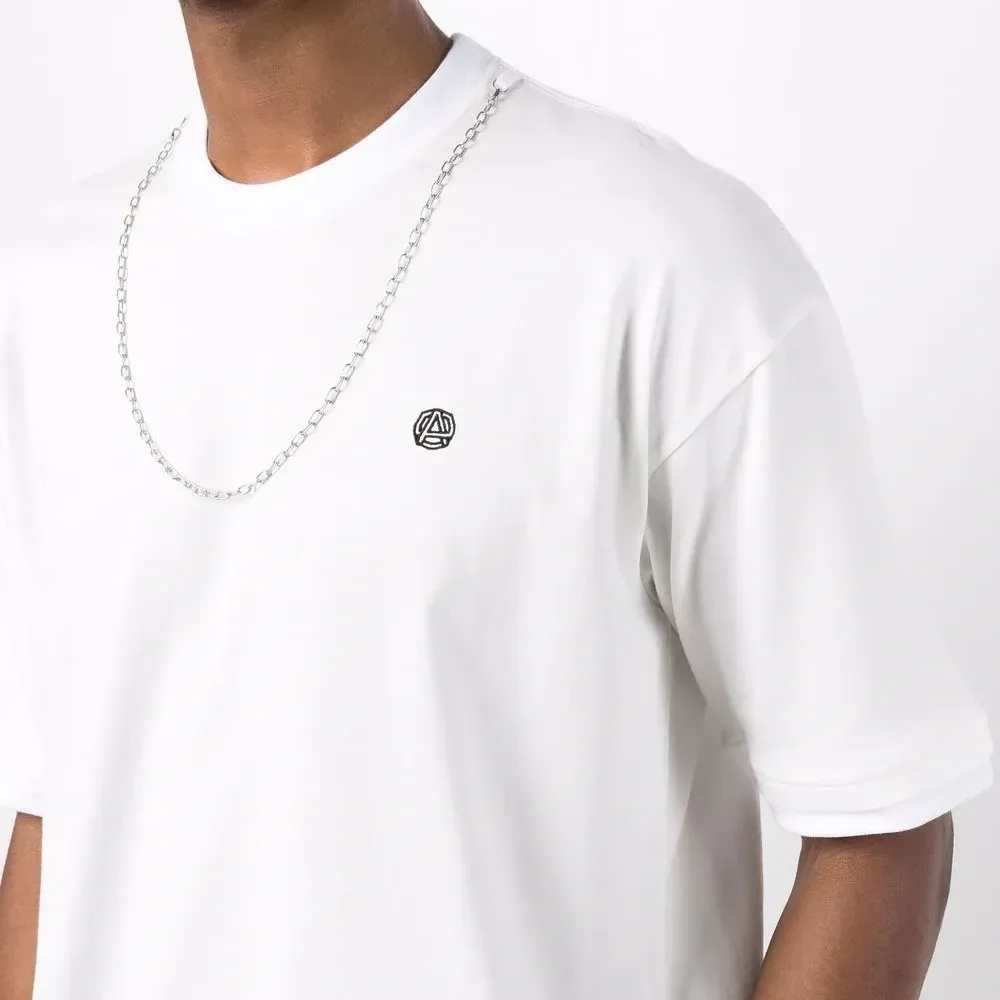 Футболка с цепочкой