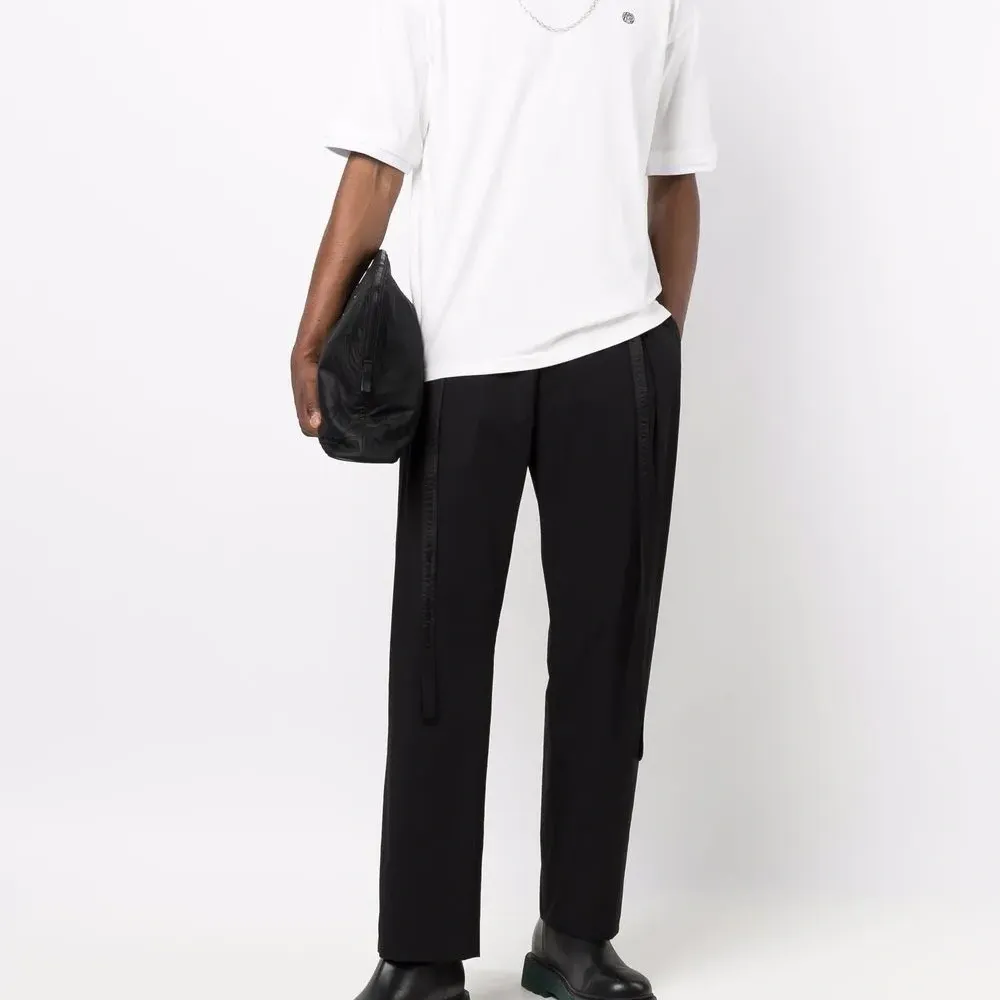 Футболка с цепочкой