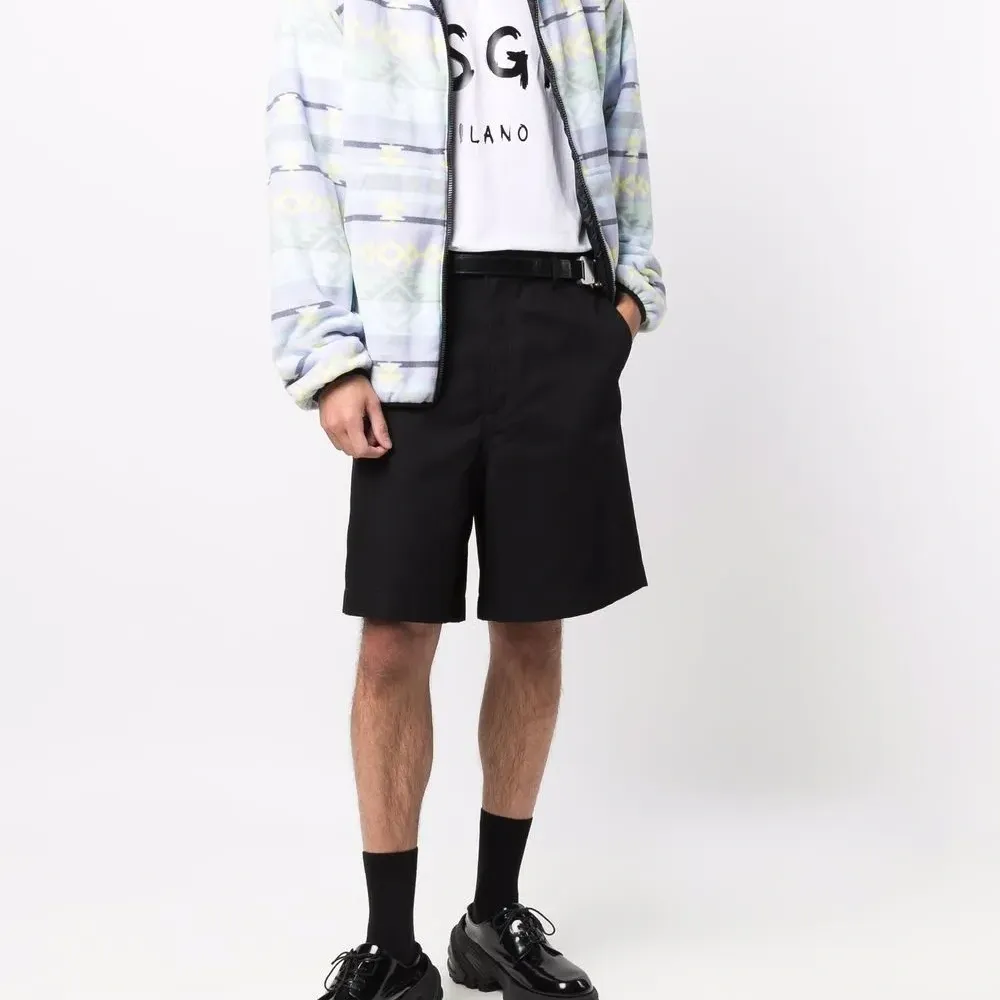 Футболка с логотипом