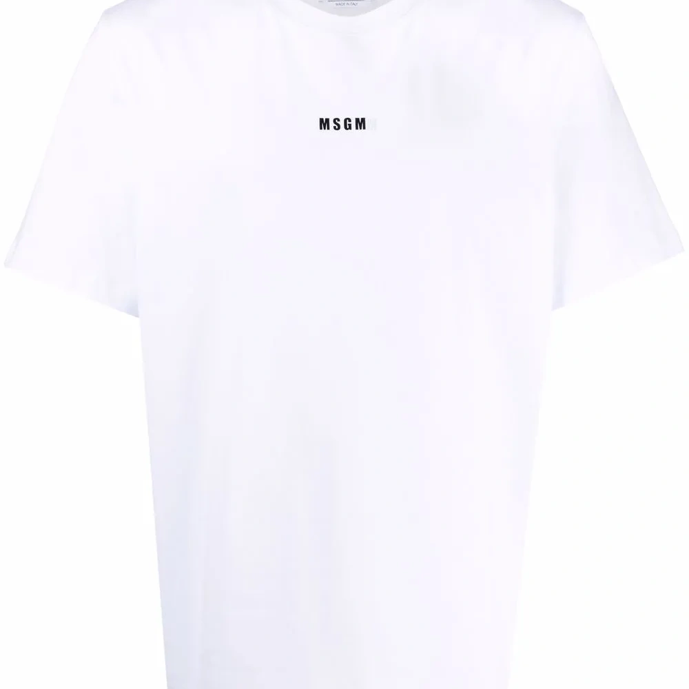 Футболка с логотипом