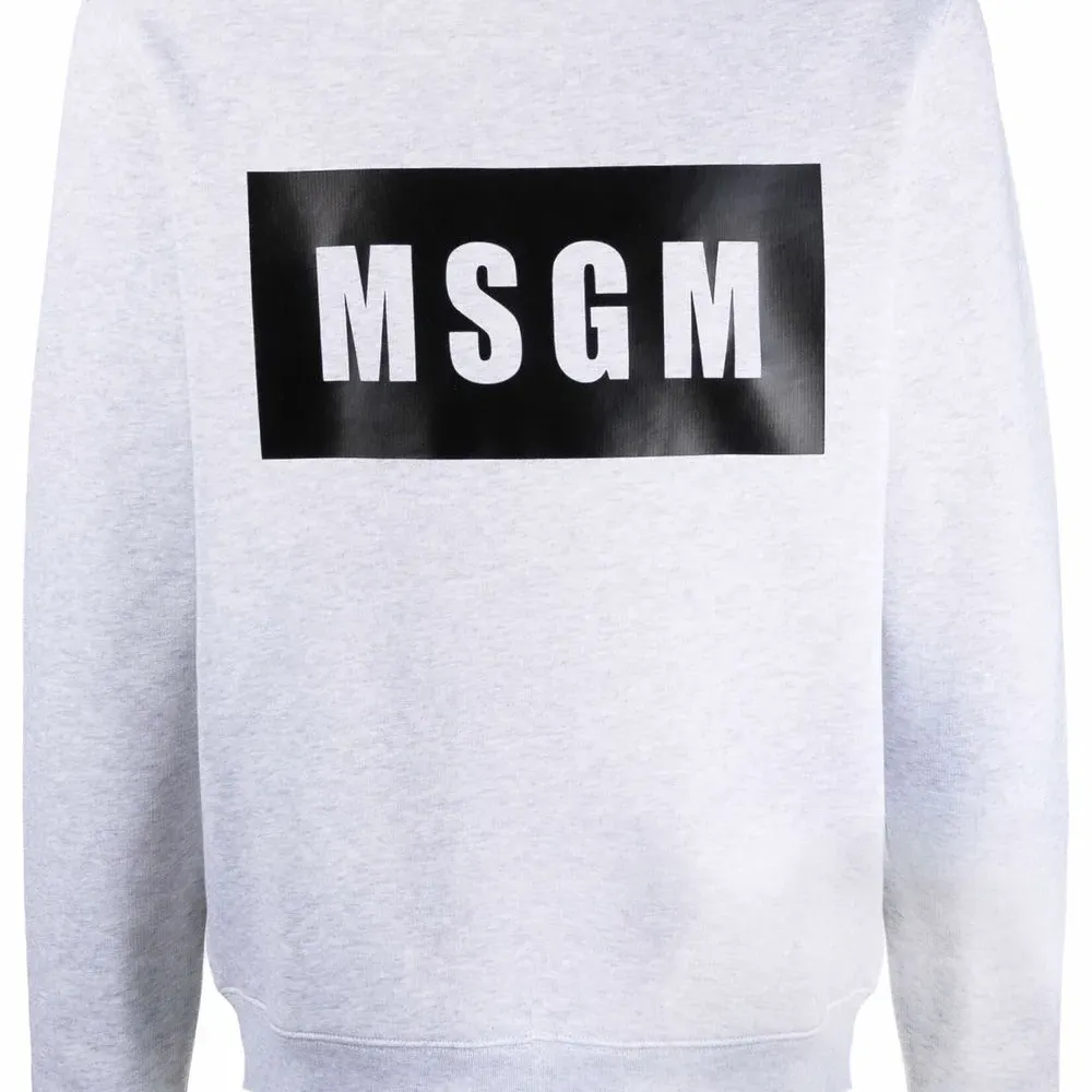 Толстовка с логотипом