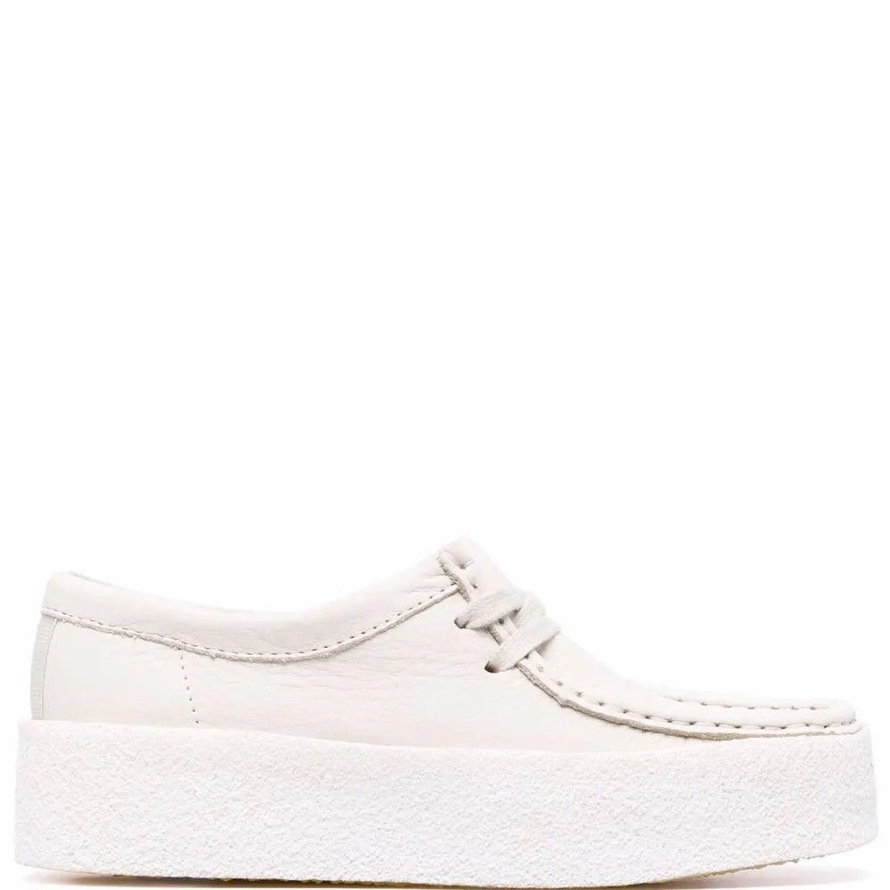 лоферы Wallabee на шнуровке