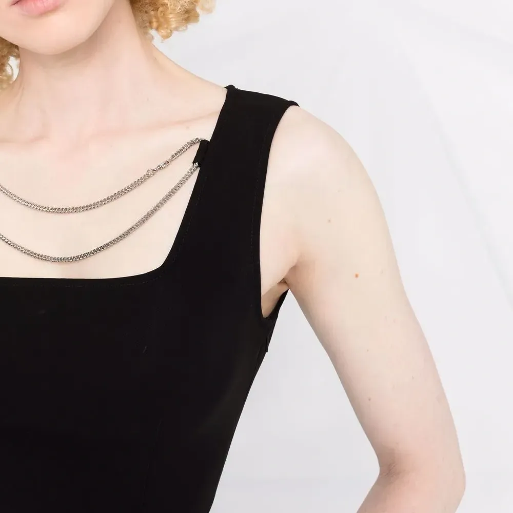 Блузка без рукавов