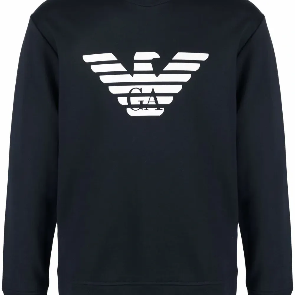 Толстовка с круглым вырезом и логотипом Толстовка с круглым вырезом и логотипом