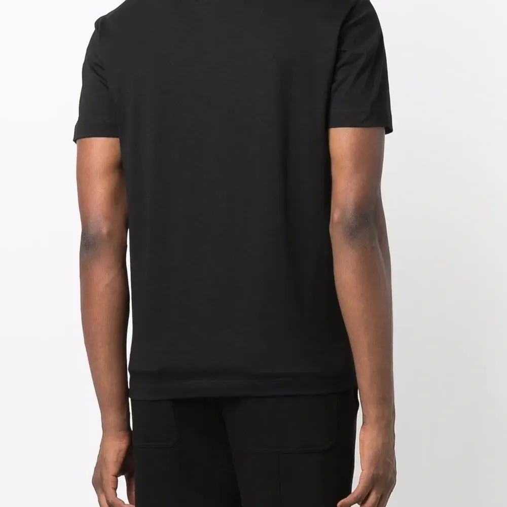 Футболка с логотипом