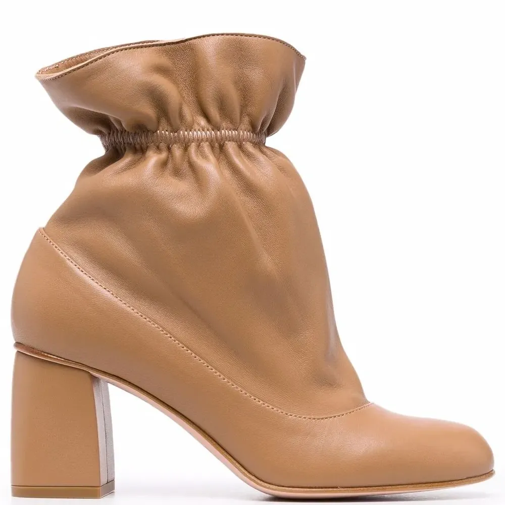 Ботильоны на каблуке