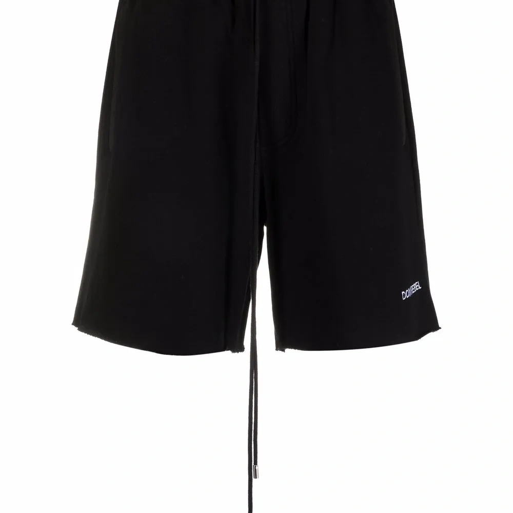 спортивные шорты с вышитым логотипом