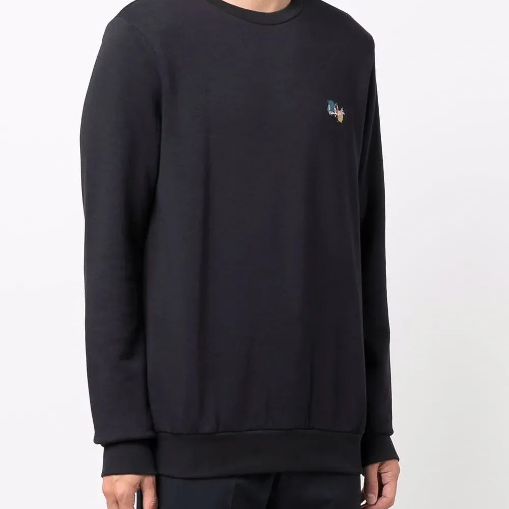 толстовка с круглым вырезом и логотипом