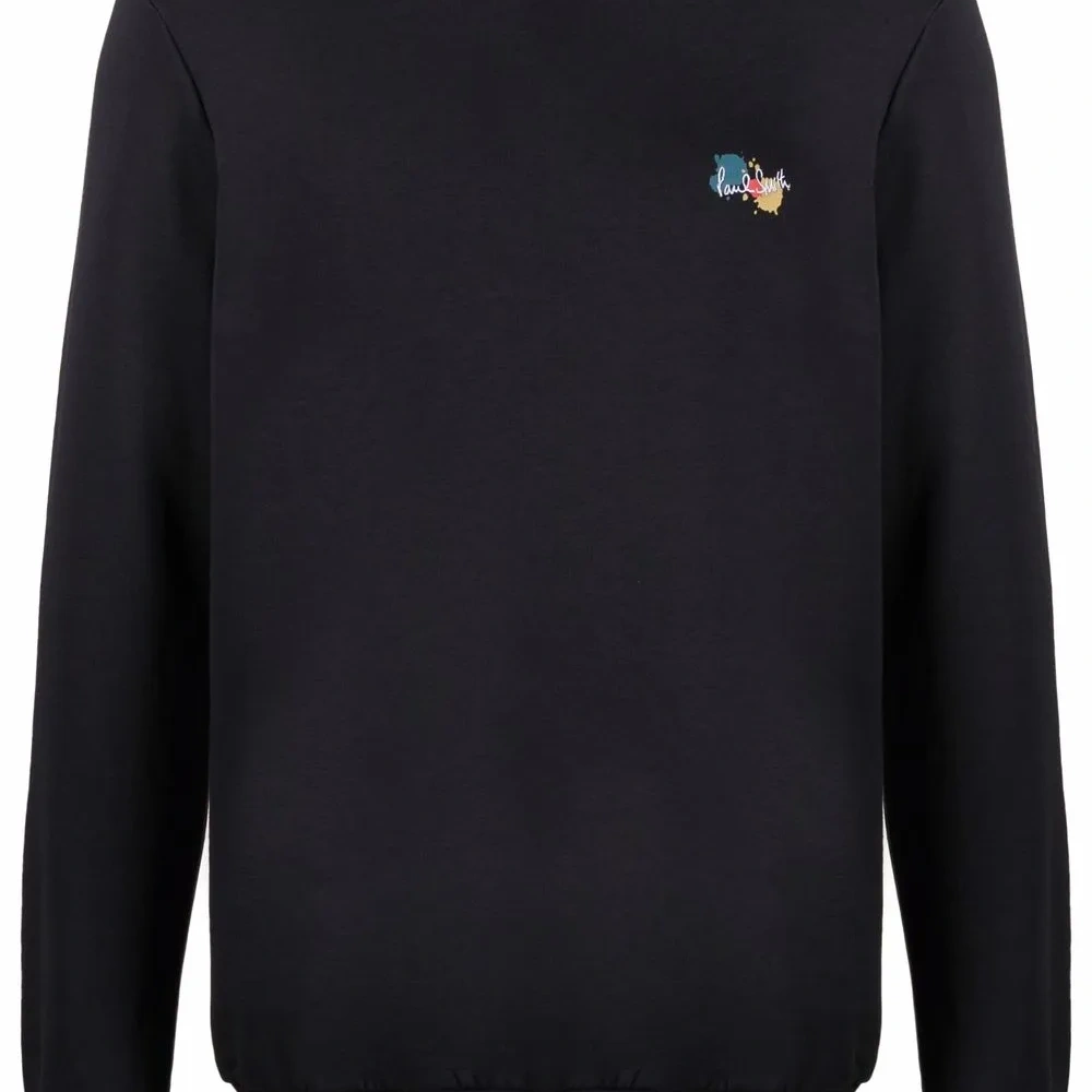 толстовка с круглым вырезом и логотипом