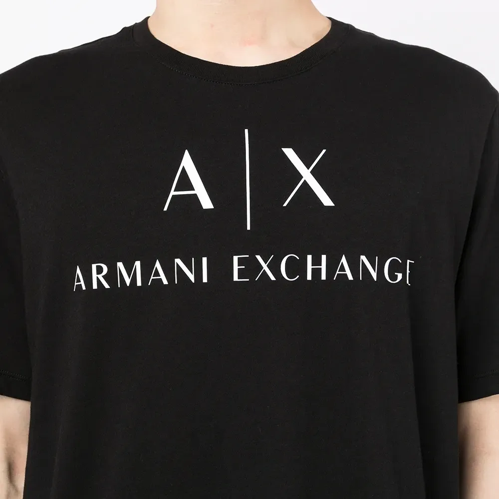 Футболка с логотипом