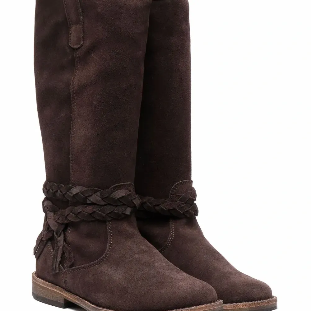 Сапоги с плетеными ремешками