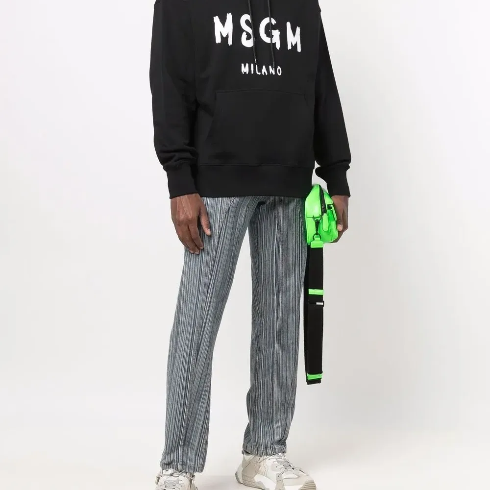 Худи с логотипом