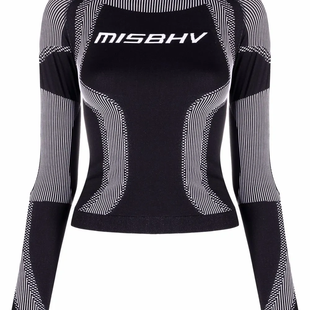 Спортивный топ с длинными рукавами