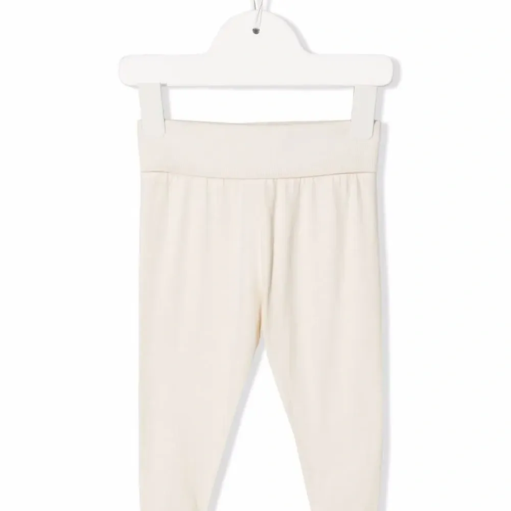 зауженные брюки с эластичным поясом