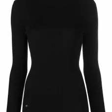 Джемпер с высоким воротником