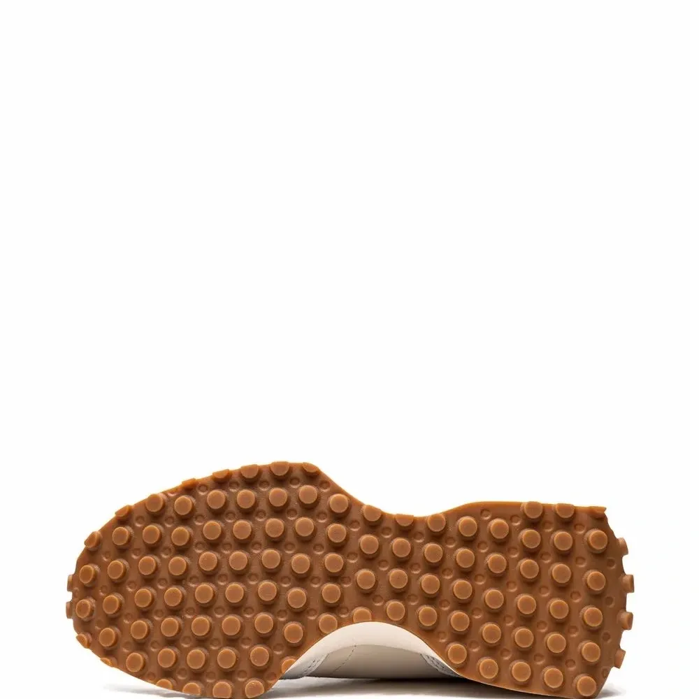 Кроссовки 327