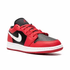 Кроссовки Air Jordan Low Black / Very Berry Кроссовки Air Jordan Low Black / Very Berry
