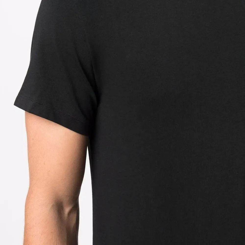 Футболка с круглым вырезом