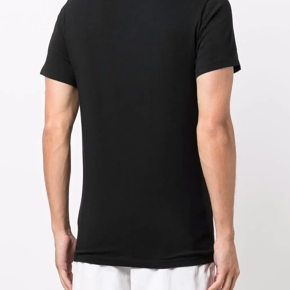 Футболка с круглым вырезом