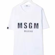 футболка с логотипом