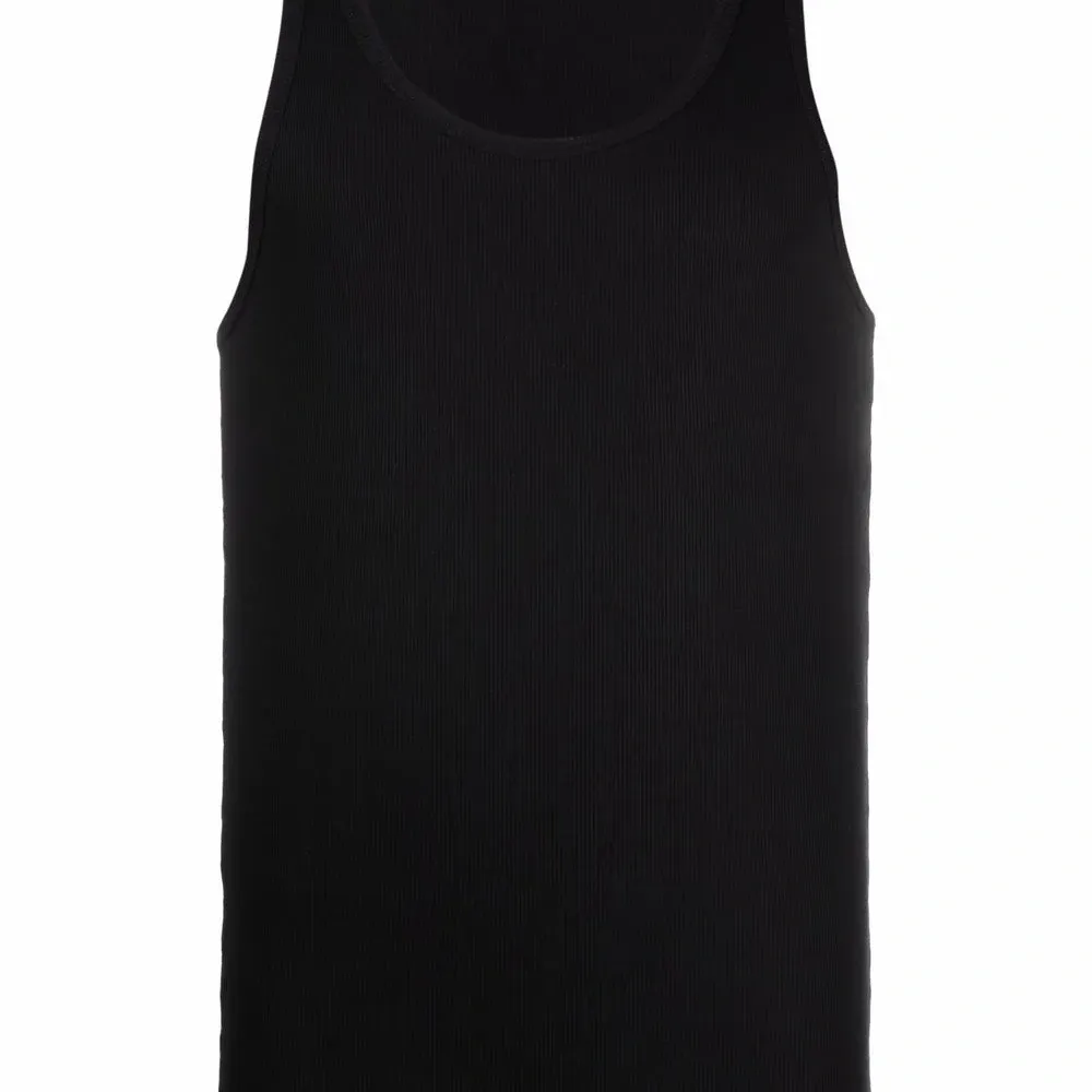 Топ без рукавов