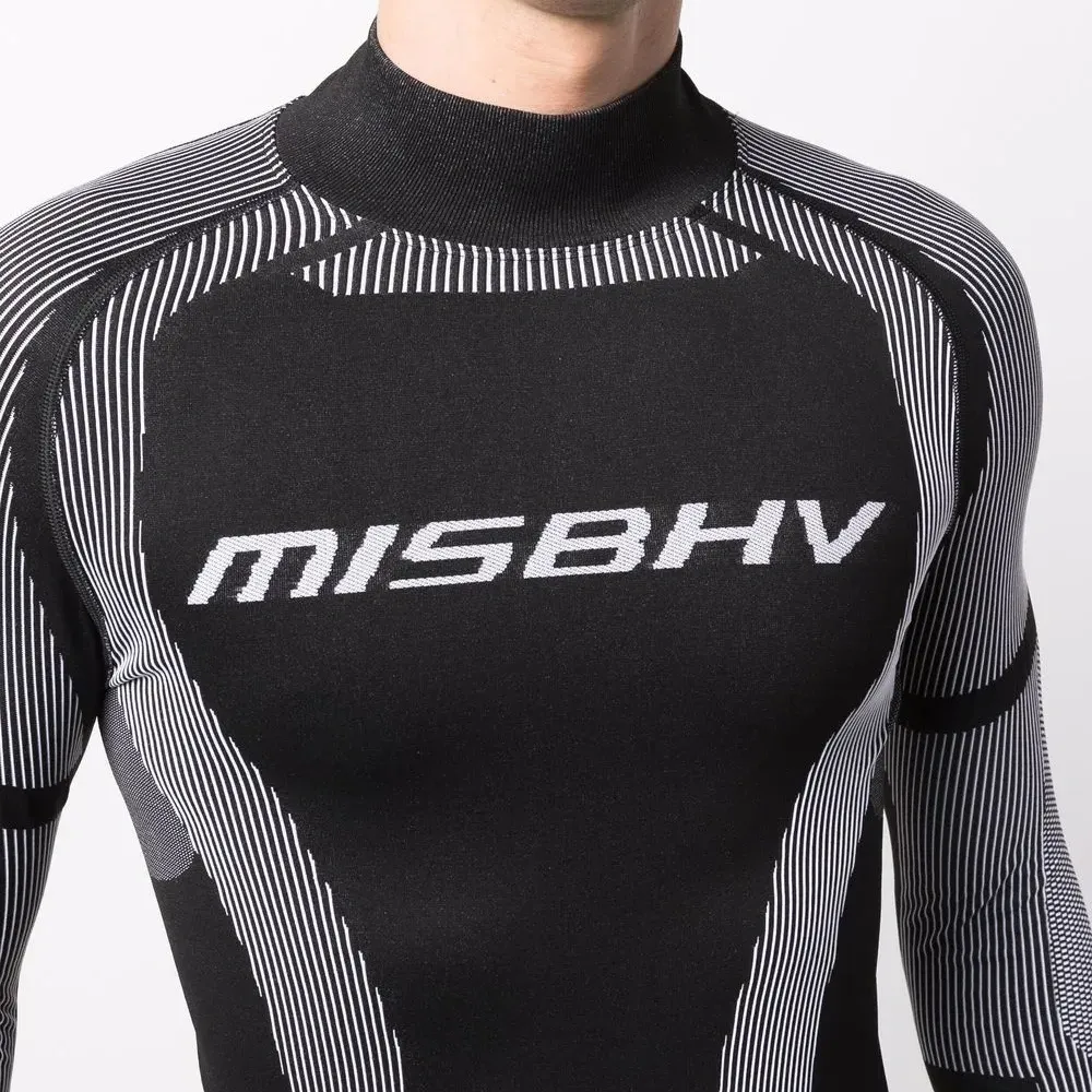 Топ с длинными рукавами и логотипом