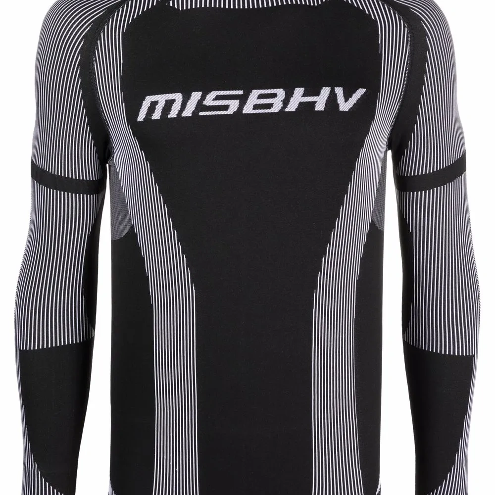 Топ с длинными рукавами и логотипом