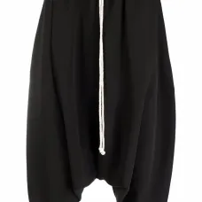 Шорты с кулиской и низким шаговым швом