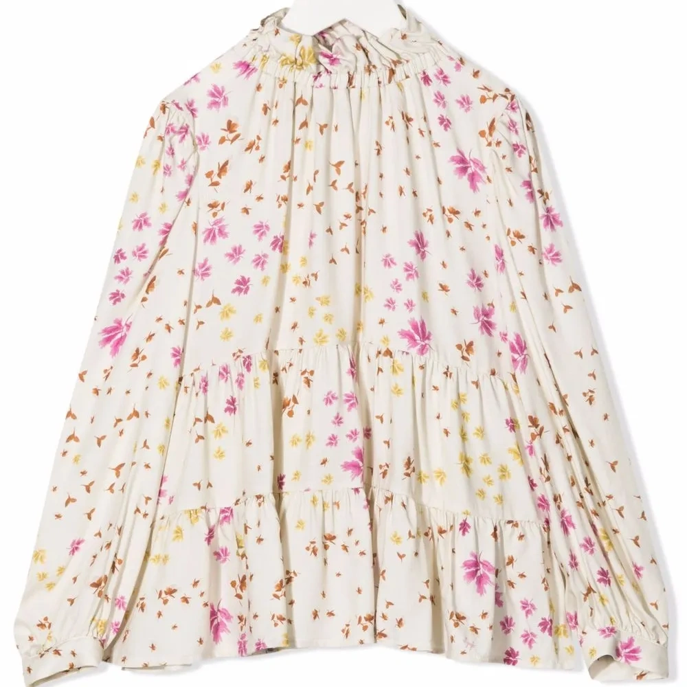 Блузка с цветочным принтом