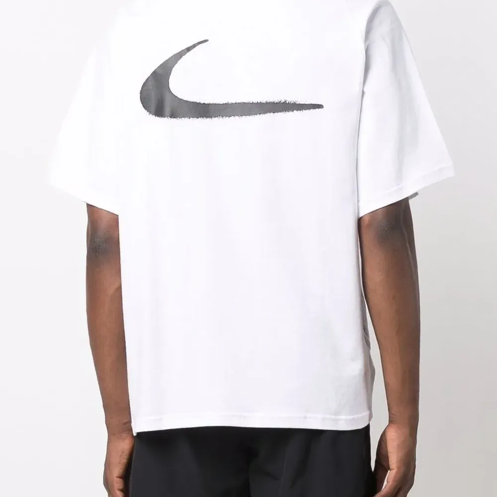 Футболка с принтом