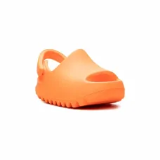 Сандалии Yeezy Slide Infant Enflame Orange Сандалии Yeezy Slide Infant Enflame Orange
