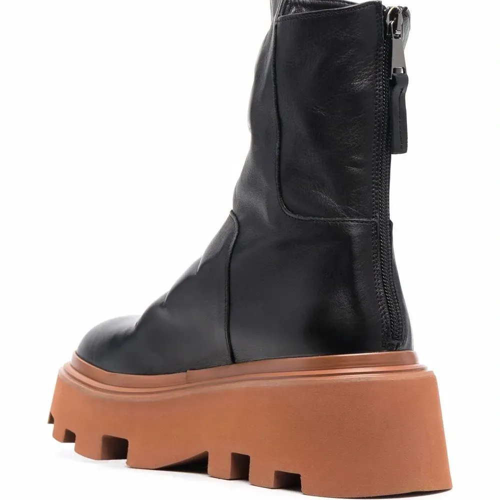 ботинки на массивной подошве