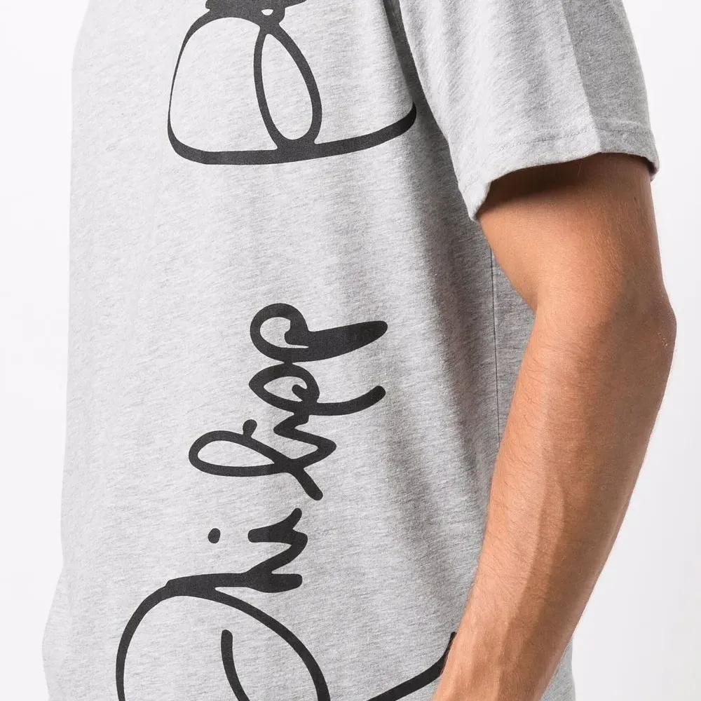 Футболка с логотипом