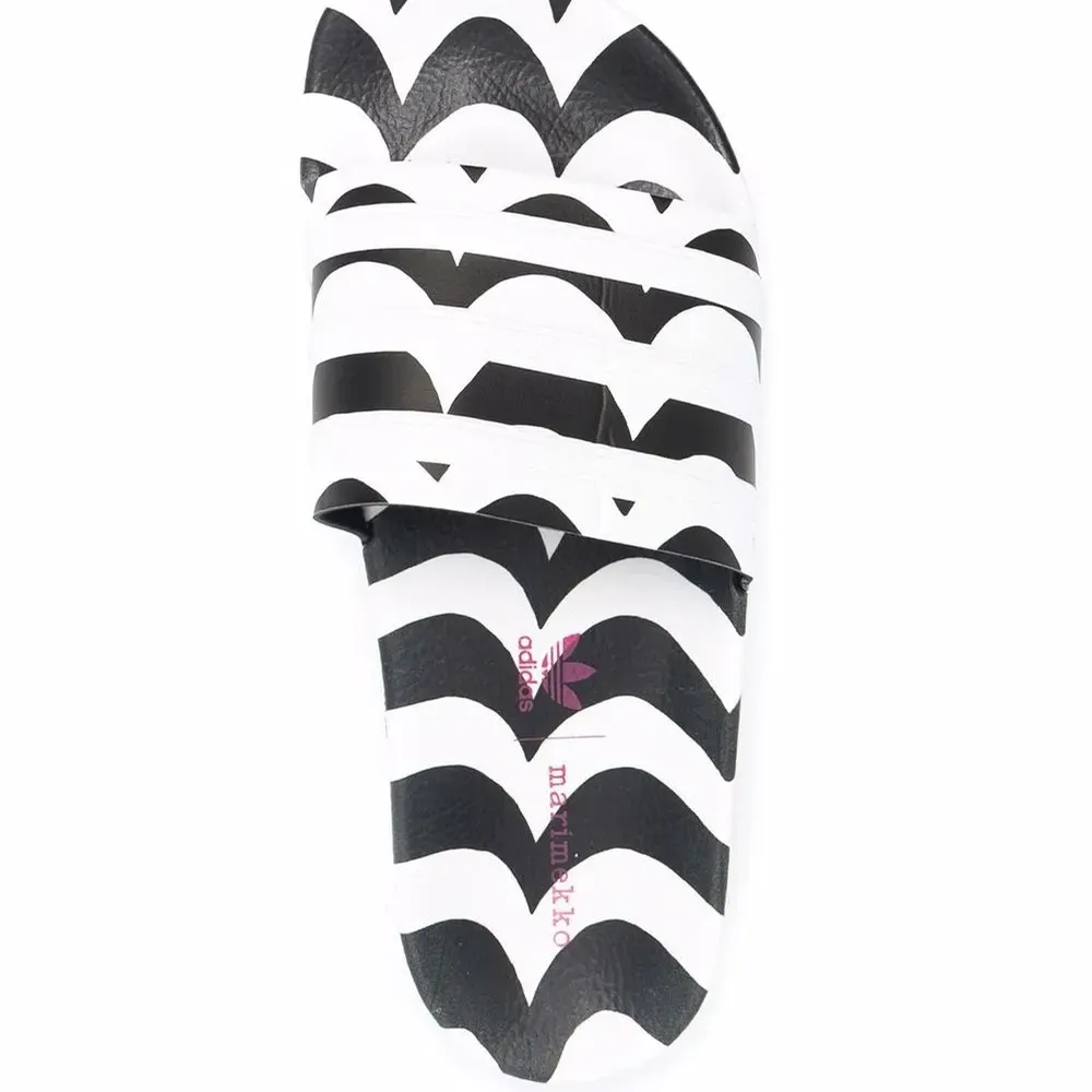 Шлепанцы Marimekko Adilette Шлепанцы Marimekko Adilette