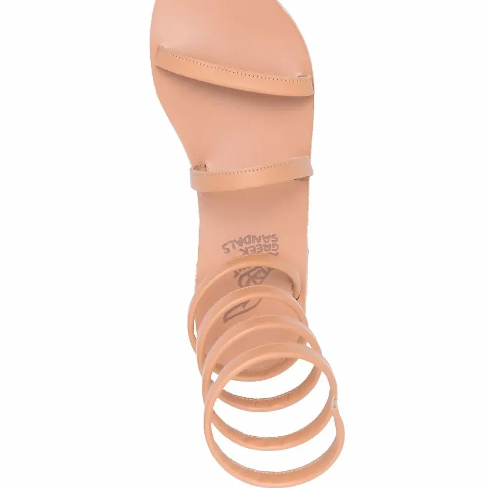 Сандалии с ремешком на щиколотке