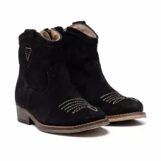 Ботинки с декоративной строчкой