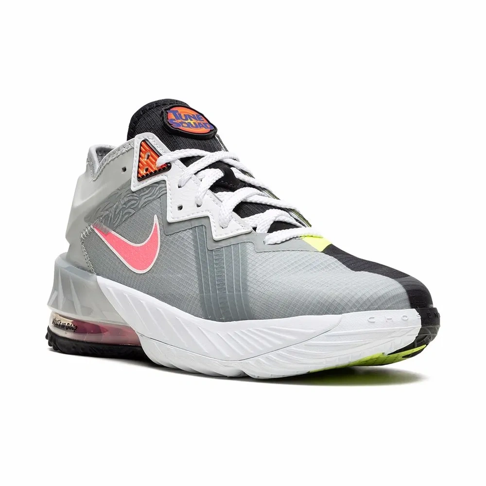 Кроссовки Lebron XVII Low из коллаборации со Space Jam