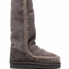 Угги с нашивкой-логотипом Угги с нашивкой-логотипом