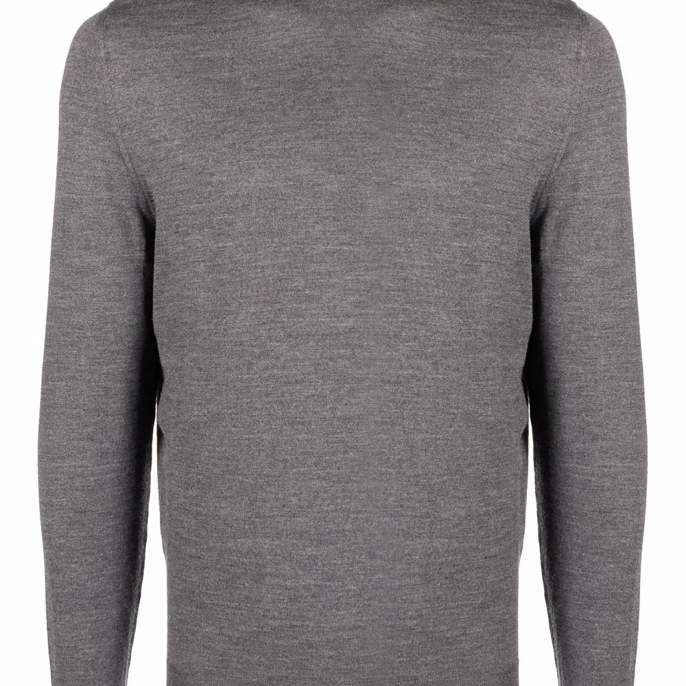 Джемпер с высоким воротником