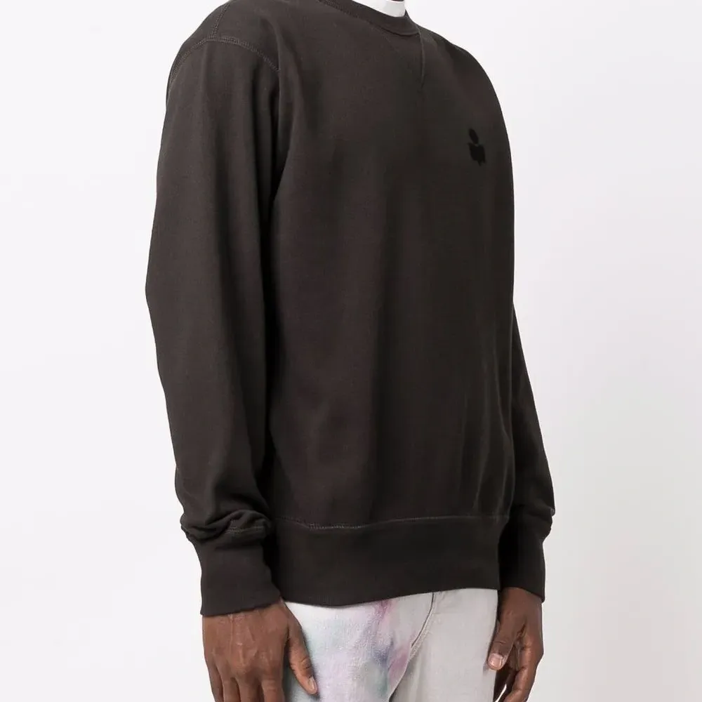 Джемпер с круглым вырезом